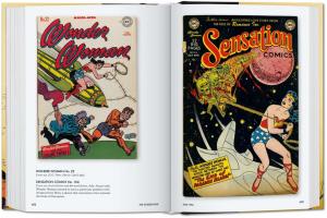 The Golden Age of DC Comics (Bibliotheca Universalis)