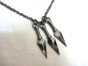NARUTO KUNAİ KOLYE