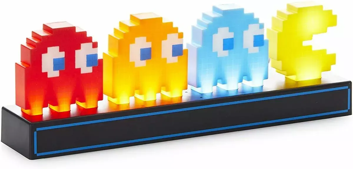 Pac Man and Ghosts Light V3