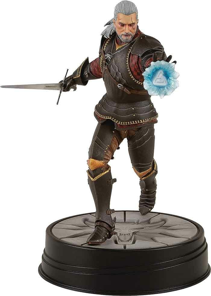 Witcher - Geralt (Toussaint Tourney Armor) Figure by Dark Horse
