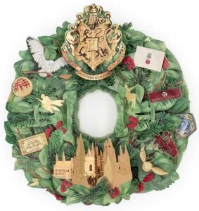 Harry Potter: Hogwarts Pop-Up Holiday Wreath