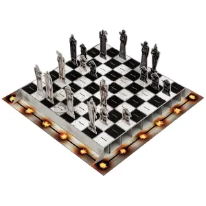 Harry Potter: The Pocket Pop-Up Wizard Chess Set