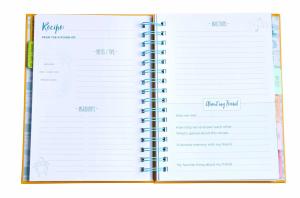 Friends: The Official Recipe Journal: The One with All Your Friends\' Recipes (Friends TV Show Friends Merchandise)